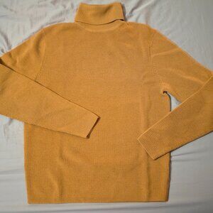 Todd Snyder Solid Ribbed Turtleneck in Mustard